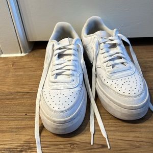 Platform White Nike Air Force 1